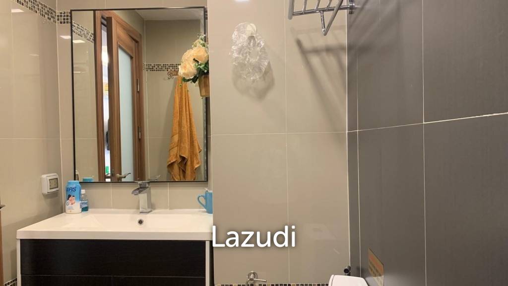 Studio Condo at Club Royal Wong Amat for Sale
