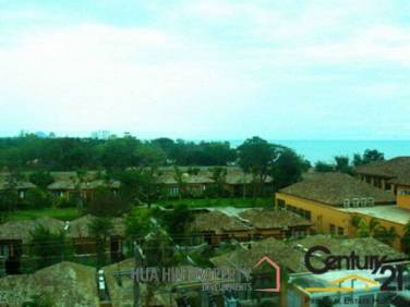 3 Bedroom Large Ocean View Condominium