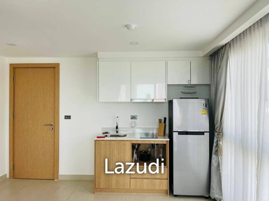 The Breeze Condo 2 for Sale in Bangsaray