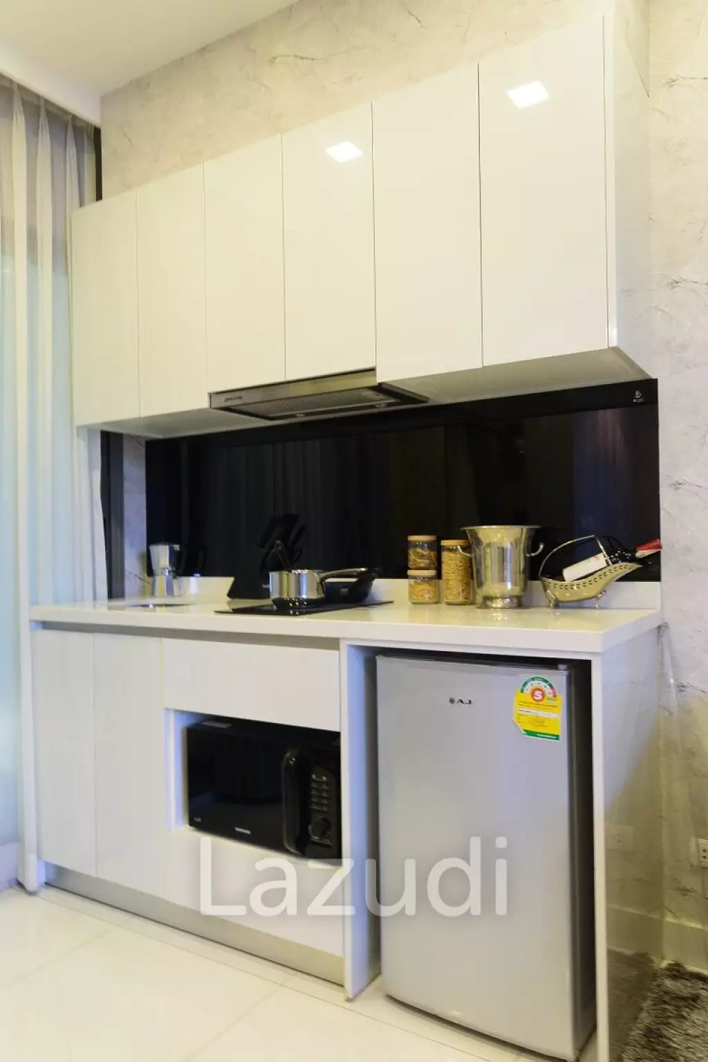 New Condo for Sale at Arcadia Center Suites
