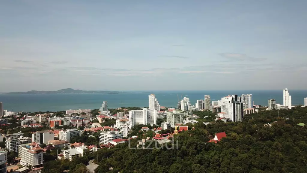 Pattaya Grand Solaire Condo for Sale