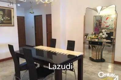 2 Bed condo at Dusit Condo