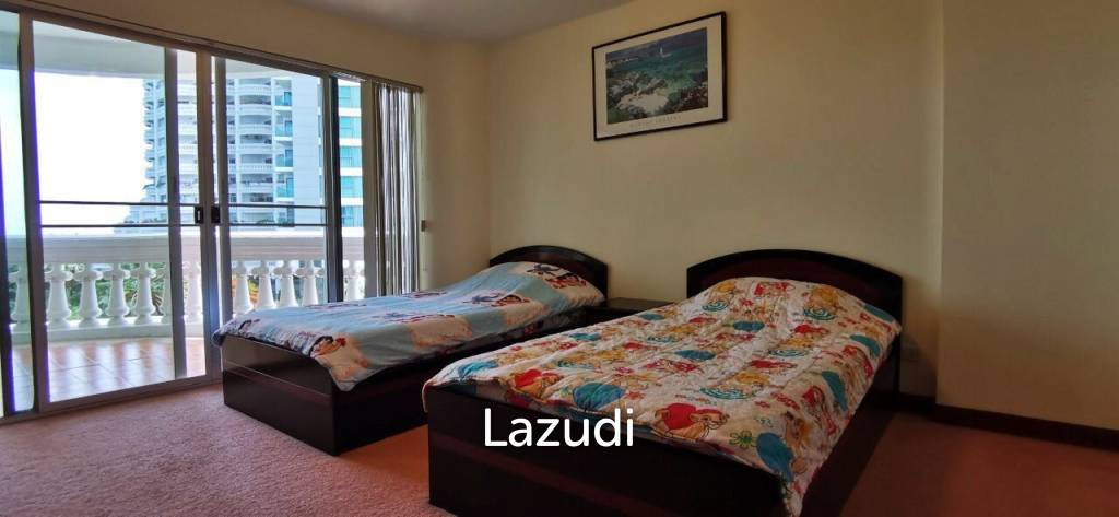 3Bedrooms for Sale in Park Beach Condo