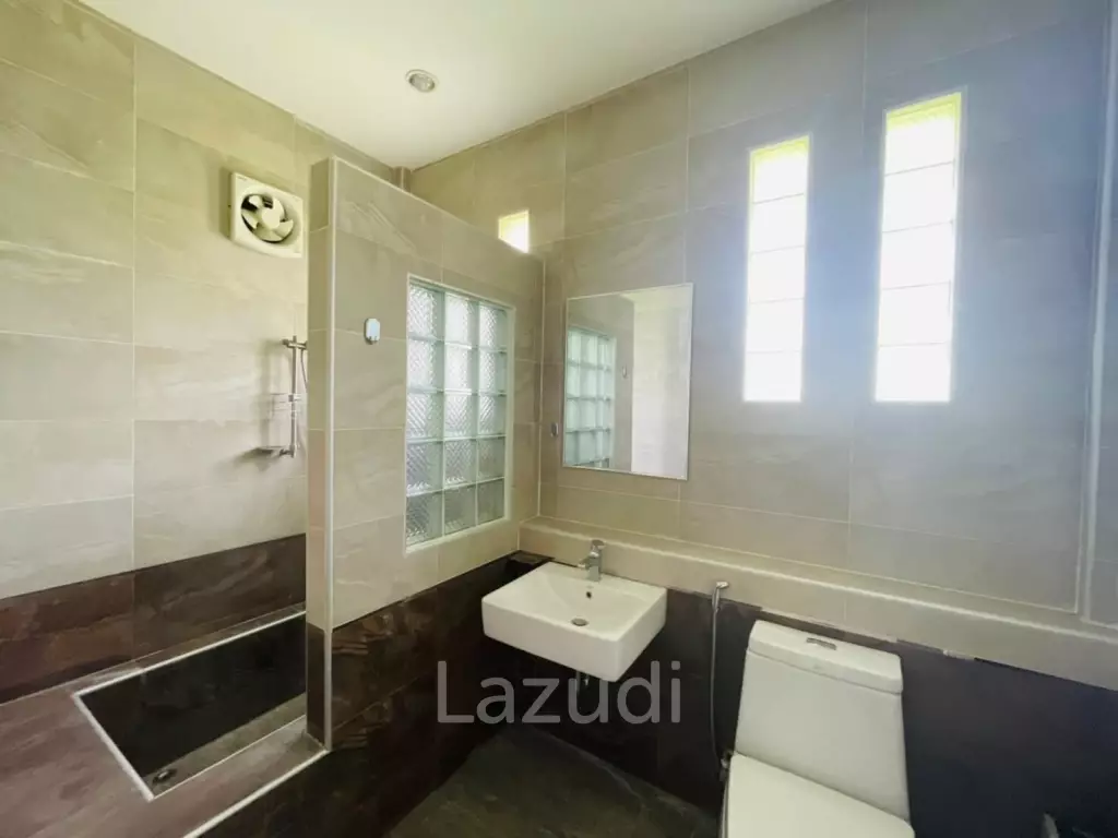 House on 1 Rai 3 Ngan for Sale in Pong