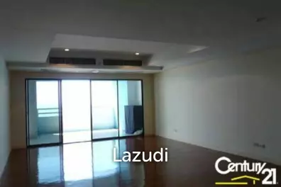 Large 2 Bedroom Condo
