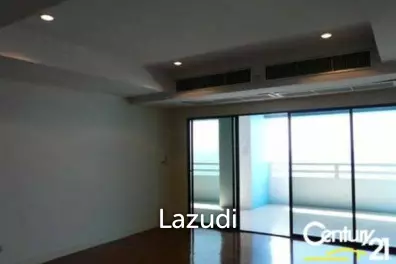 Large 2 Bedroom Condo
