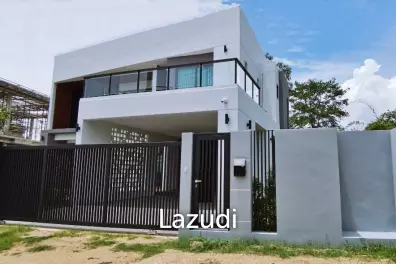 Brand New Modern House for Sale in Huay Yai