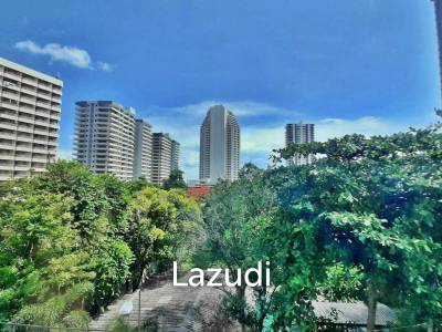 Laguna Bay 2 Condo at Pratumnak for Sale
