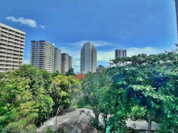 Laguna Bay 2 Condo at Pratumnak for Sale