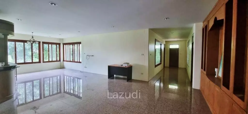 House on 5 Rai Land Plot for Sale in Pong