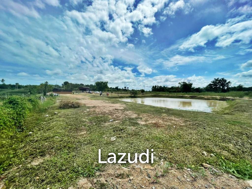 3 Rai 2 Ngan Huay Yai Land for Sale