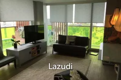 Immaculate 2 Bed Penthouse Condo next to the Beach