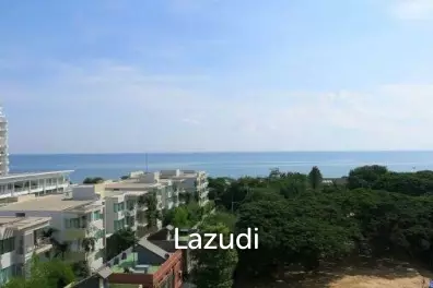 Immaculate 2 Bed Penthouse Condo next to the Beach
