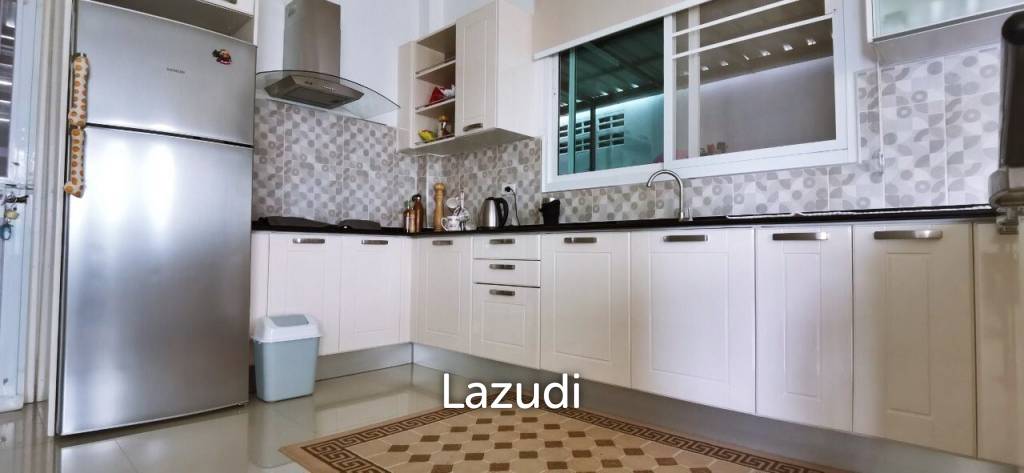 2-Story House for Sale in East Pattaya