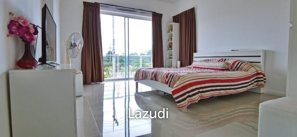 2-Story House for Sale in East Pattaya