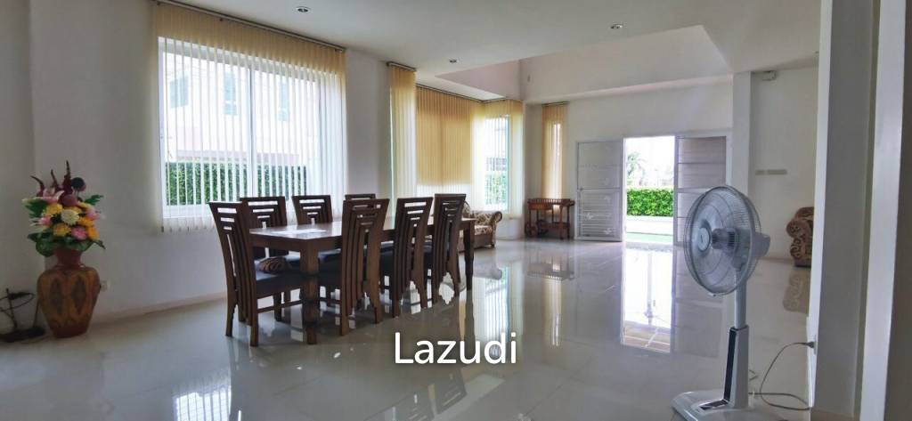 2-Story House for Sale in East Pattaya