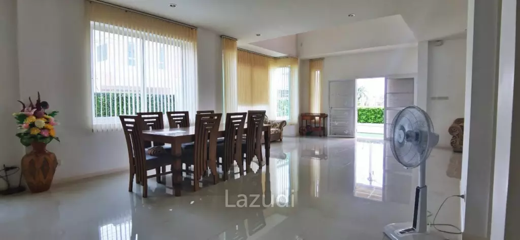 2-Story House for Sale in East Pattaya