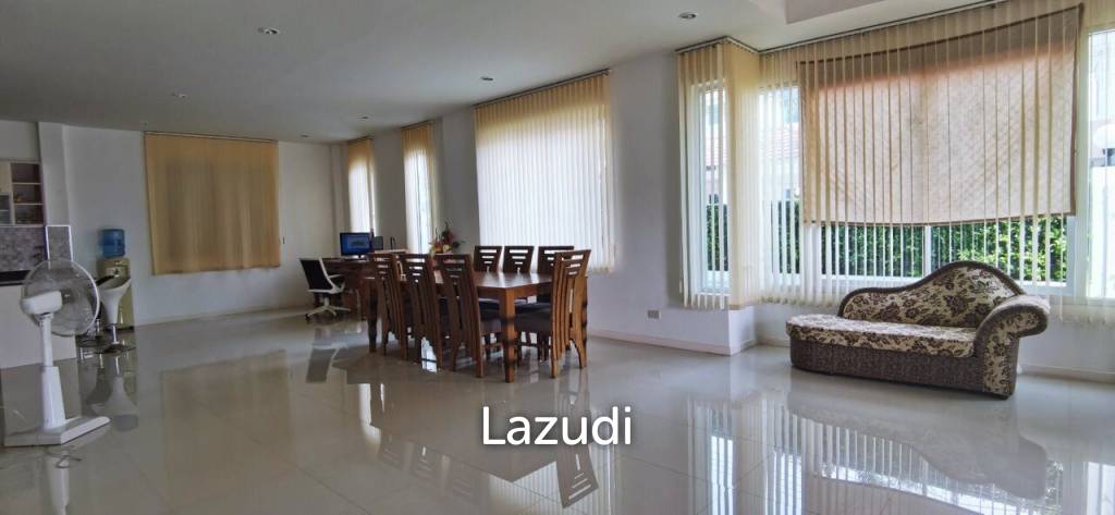 2-Story House for Sale in East Pattaya