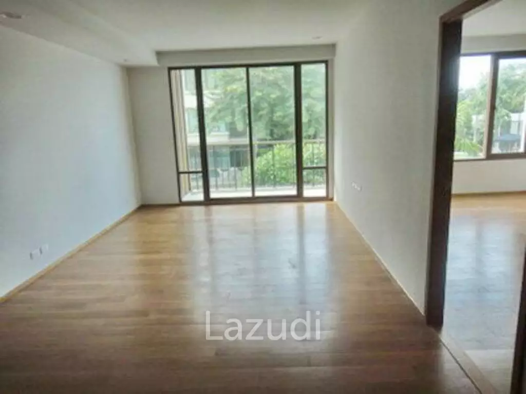 San Suk : Brand New Beachfront Apartment for Sale