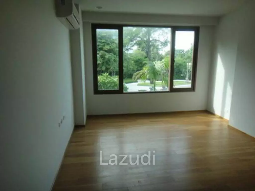 San Suk : Brand New Beachfront Apartment for Sale