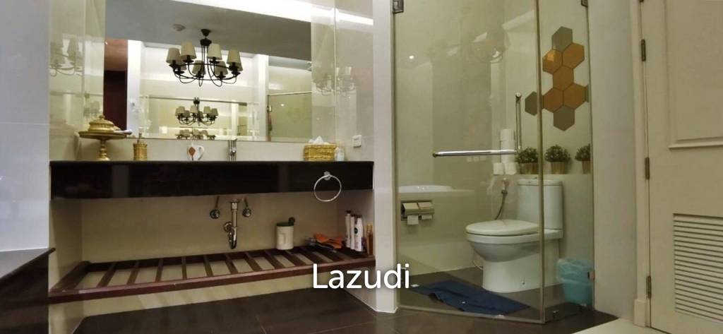 La Royale Beach Condo for Sale in Na-Jomtien