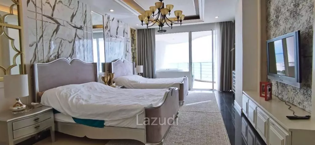 La Royale Beach Condo for Sale in Na-Jomtien