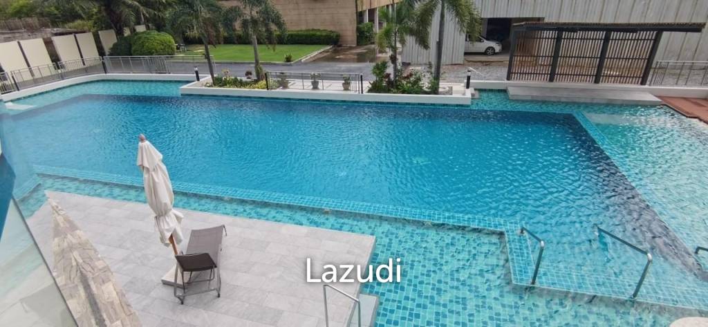 La Royale Beach Condo for Sale in Na-Jomtien