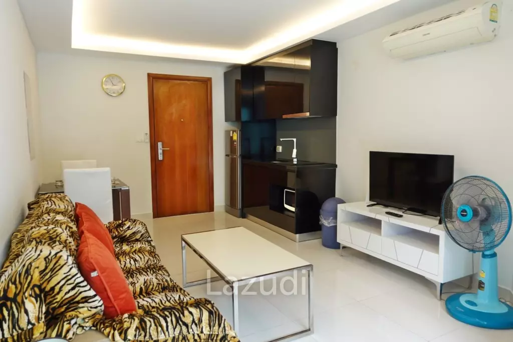Beachfront Condo for Rent in Club Royal