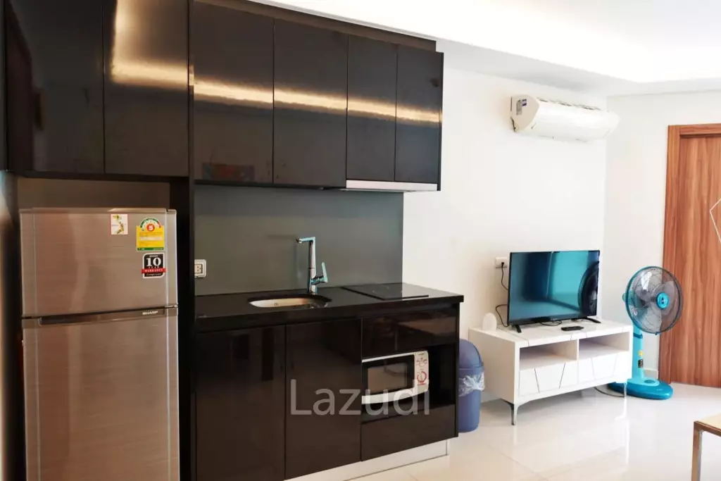Beachfront Condo for Rent in Club Royal