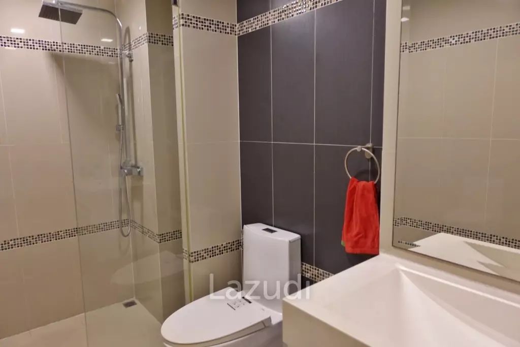 Beachfront Condo for Rent in Club Royal
