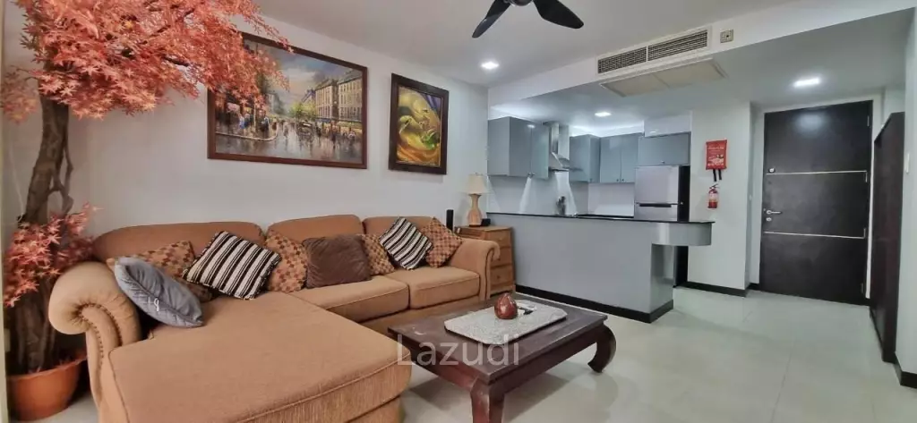 Bay House Condo in Central Pattaya for Sale