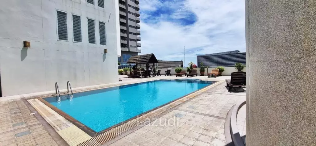 Bay House Condo in Central Pattaya for Sale