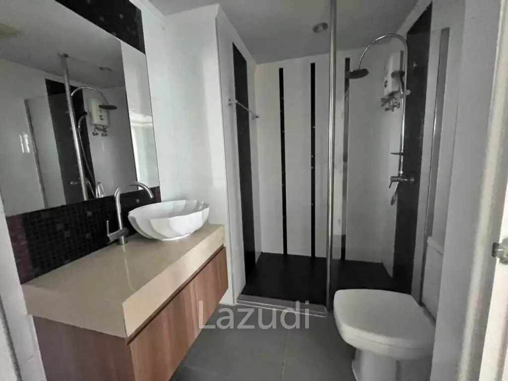 Great Area Condo Amazon for Sale in Pattaya