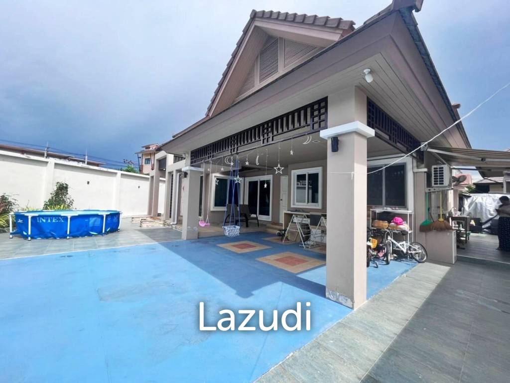 House at East Pattaya with 3 Bedrooms for Sale
