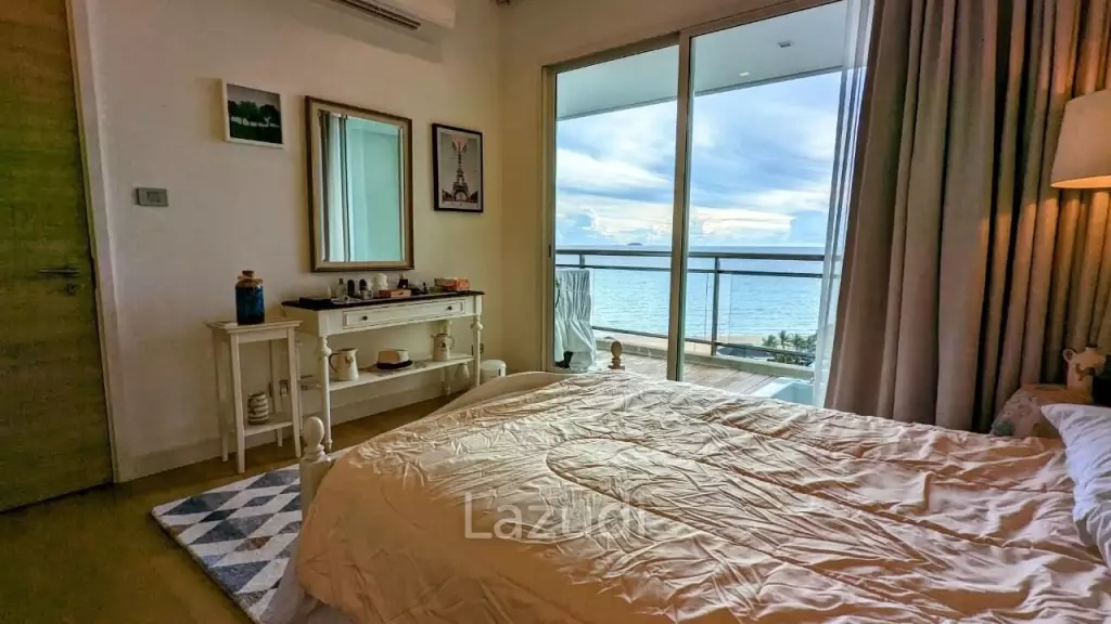 Beachfront Condo for Sale in Reflection Jomtien