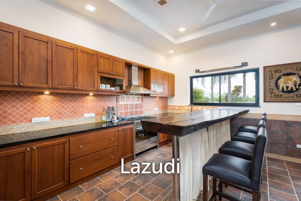 Luxury Lakeside Resort for Sale in Huay Yai