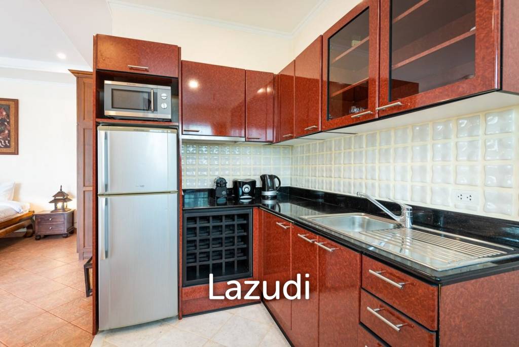 Luxury Lakeside Resort for Sale in Huay Yai