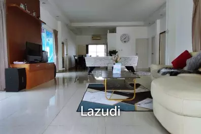 3 Bed 270 SQ.M Pool Villa House in Huay Yai