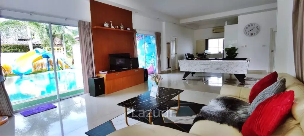 3 Bed 270 SQ.M Pool Villa House in Huay Yai