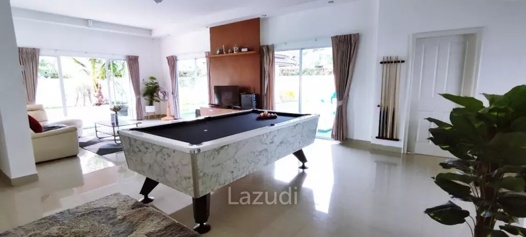 3 Bed 270 SQ.M Pool Villa House in Huay Yai