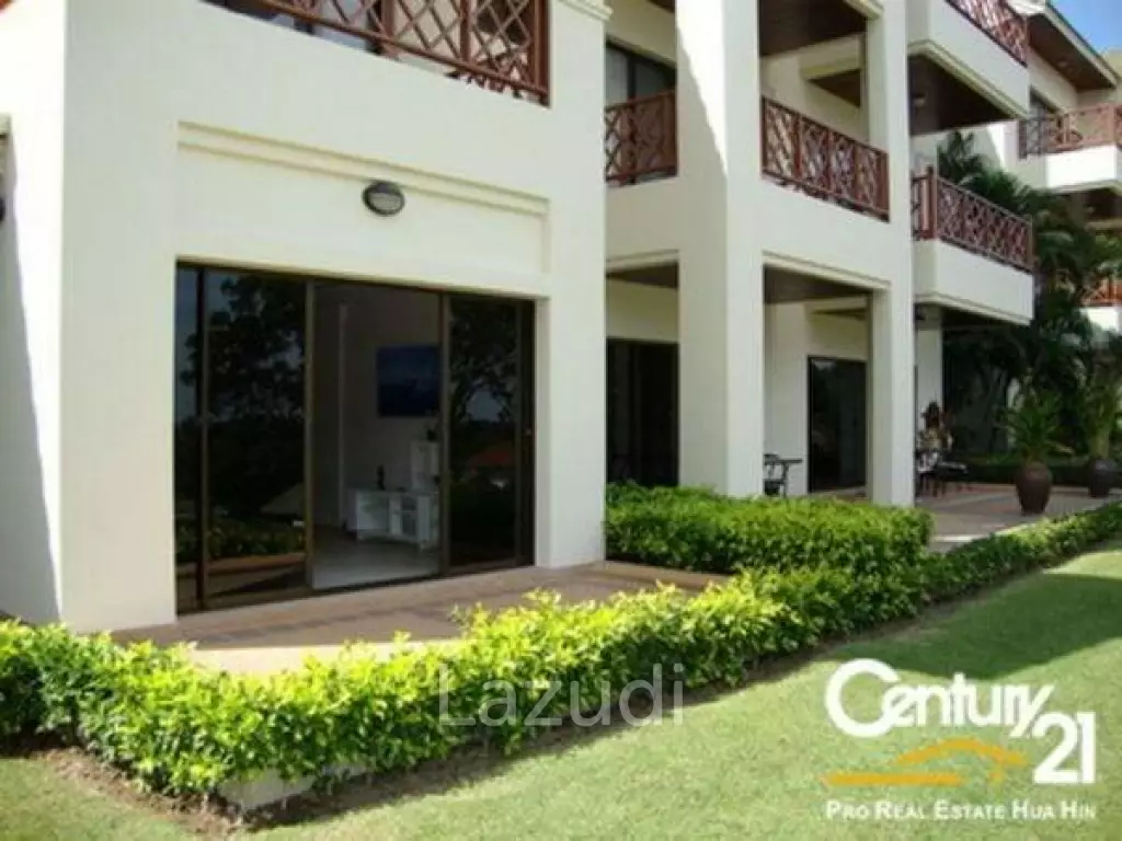 Luxury Redecorated Condo
