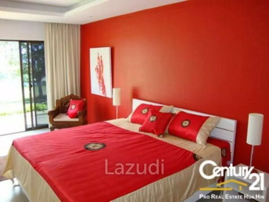 Luxury Redecorated Condo