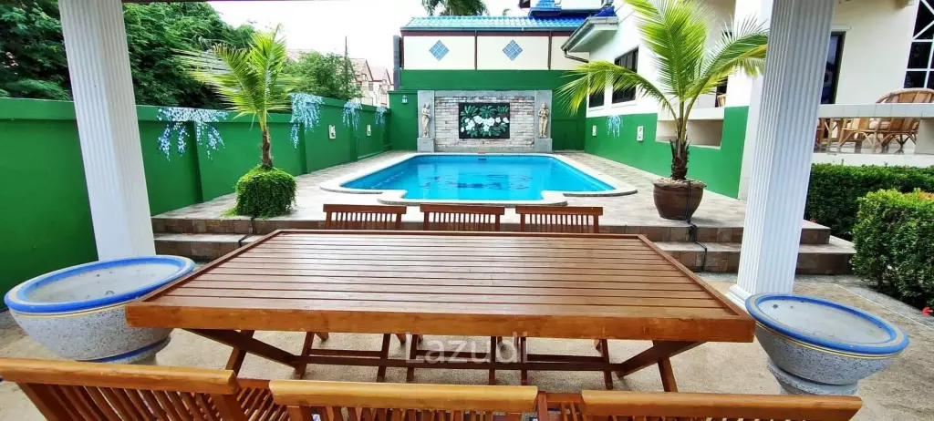 Lovely House in Bang Saray for Sale