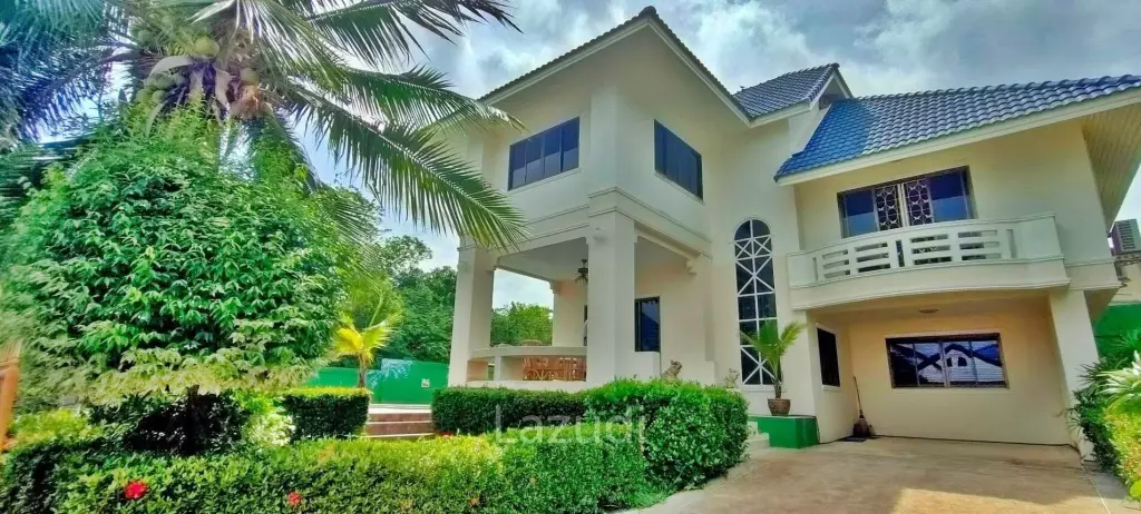 Lovely House in Bang Saray for Sale
