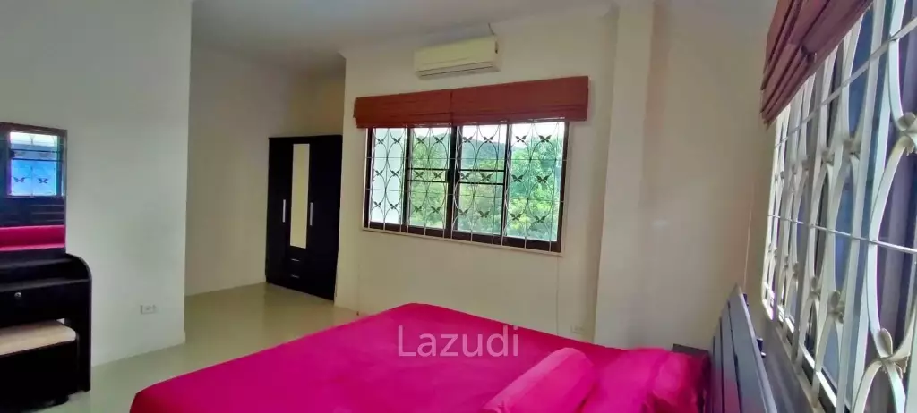 Lovely House in Bang Saray for Sale