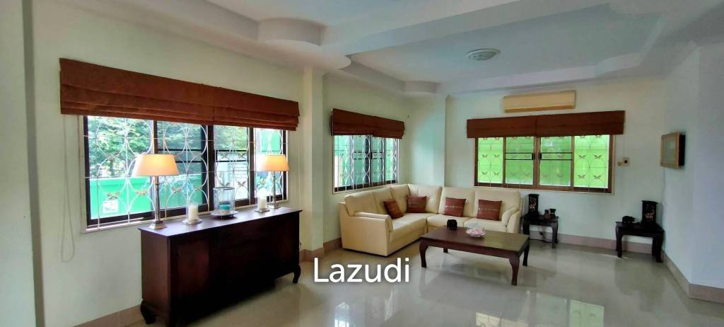 Lovely House in Bang Saray for Sale
