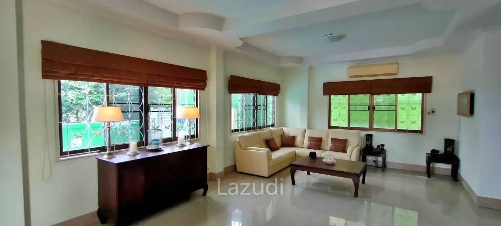 Lovely House in Bang Saray for Sale
