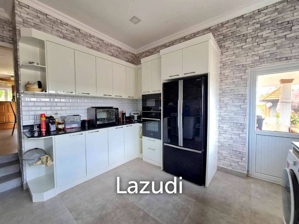 4Bedrooms House in Bangsaray for Sale