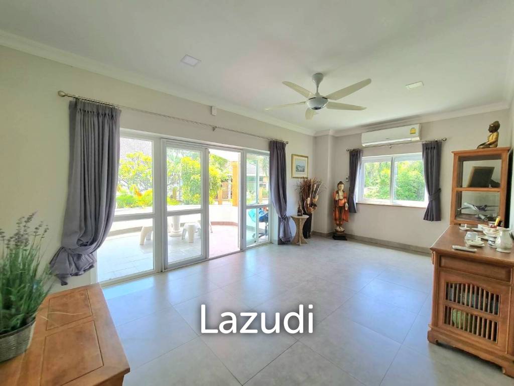4Bedrooms House in Bangsaray for Sale