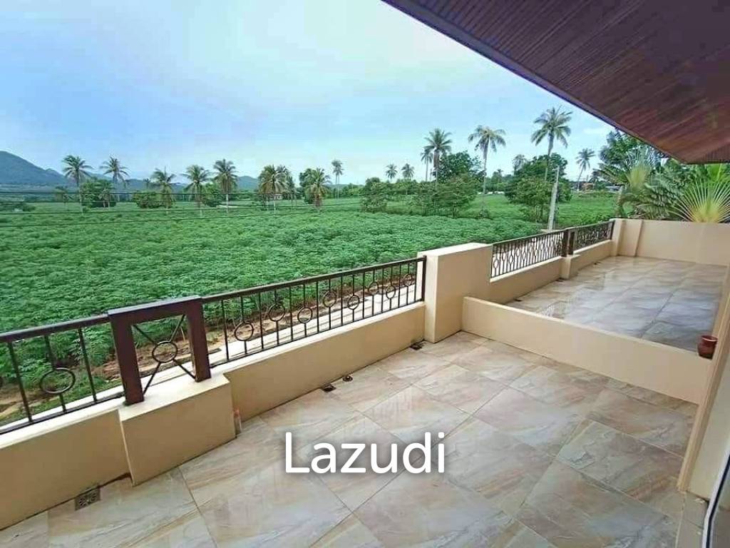 Bangsaray House on 1Rai Land for Sale